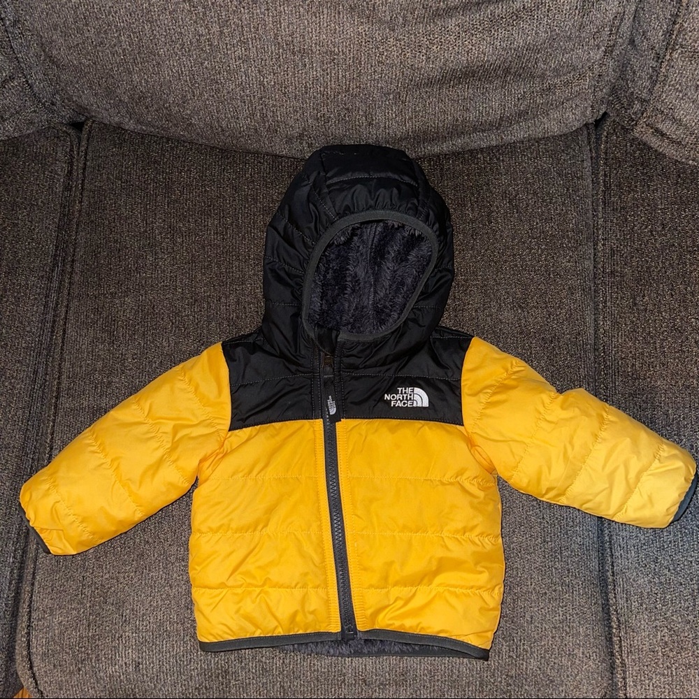 North Face Jacket Infant Reversible Jacket 6-12 mo